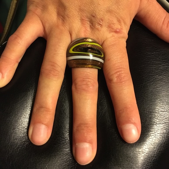 Multi-Color Ring - Picture 2 of 2